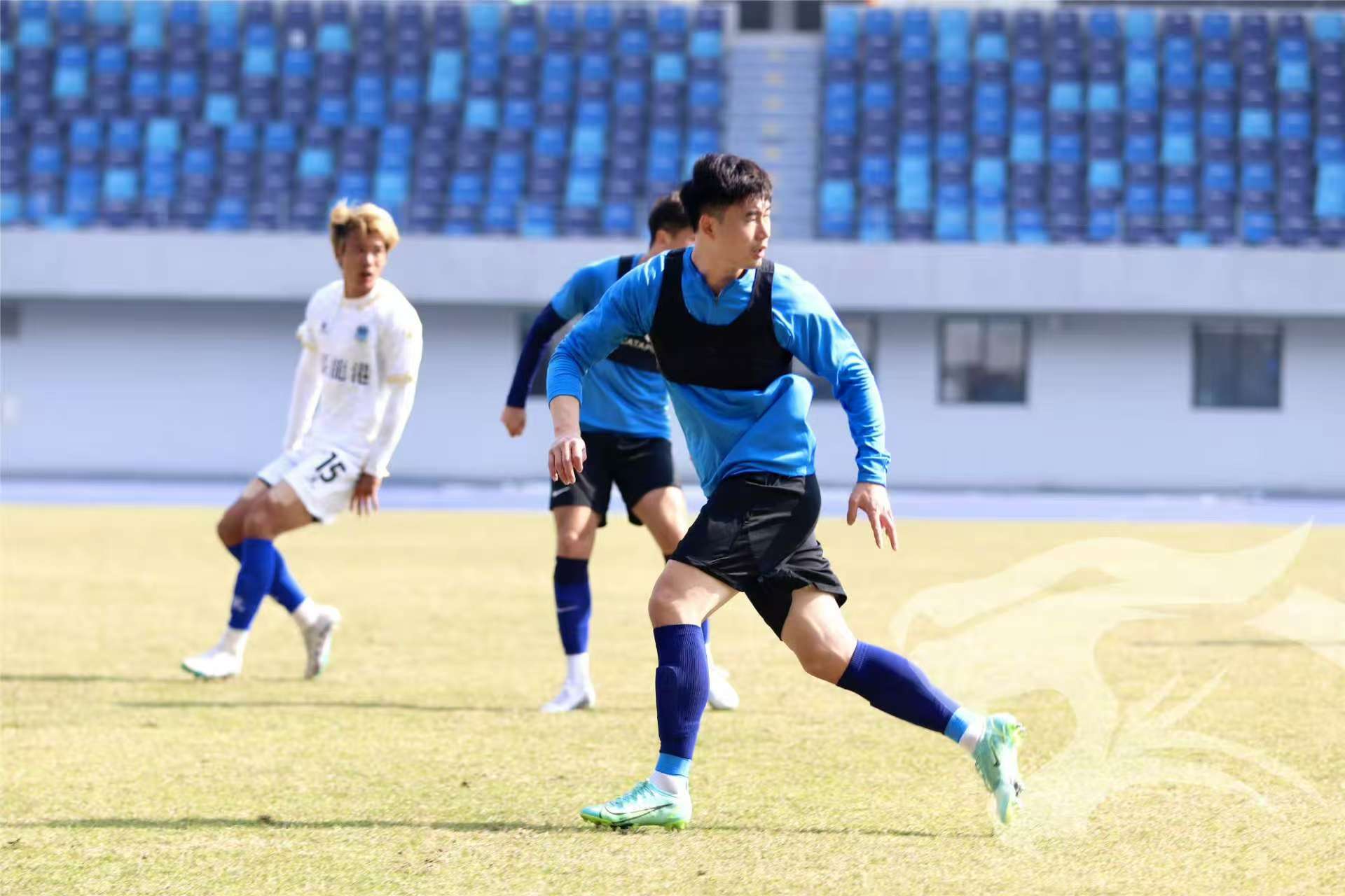 乐鱼官方网站包含那不勒斯围绕西甲临场应变转会期武汉三镇备战中超，转会期托特纳姆强势反弹直接炸裂的词条