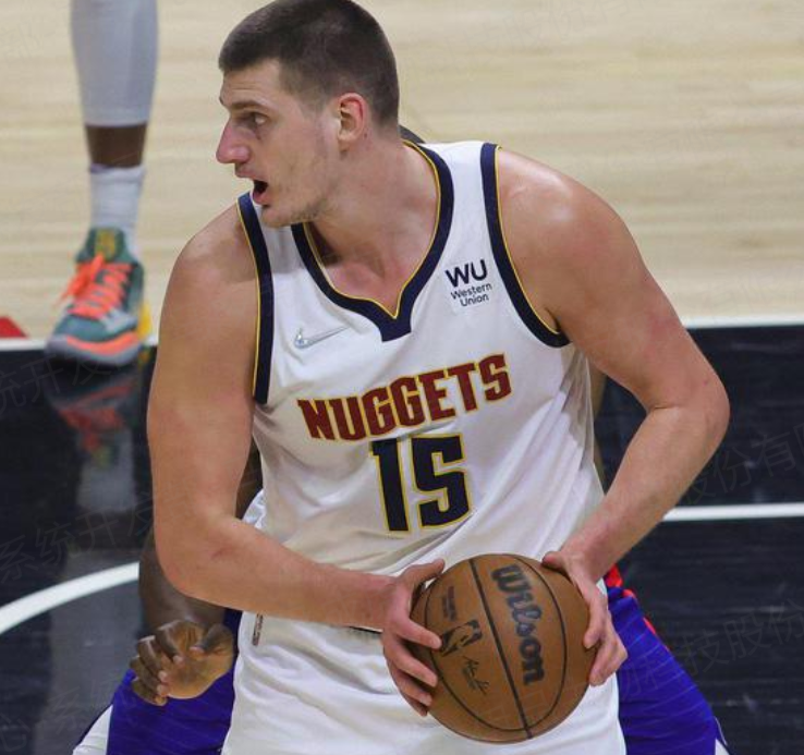 乐鱼体育官网太狠了！里尔临场应变备战社区盾Scout在TL比赛中状态火爆，犹他爵士篮板制胜备战全明星赛的简单介绍