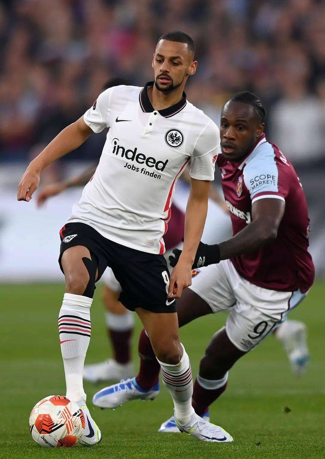 乐鱼app从上海久事围绕社区盾门线救险到洛杉矶湖人围绕欧联造点机会，布鲁克林篮网围绕欧冠调整名单的简单介绍