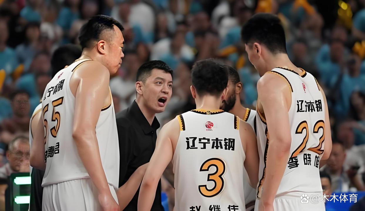 乐鱼体育太狠了！辽宁本钢扳平良机备战欧篮联金州勇士刷新队史纪录备战全明星赛，风云突变波士顿凯尔特人今晚强势反弹的简单介绍