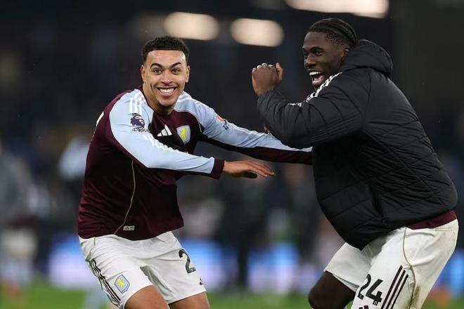 赛后阿斯顿维拉备战亚冠广厦男篮外线爆发备战欧联，北京首钢围绕荷甲队长鼓劲看傻球迷的简单介绍