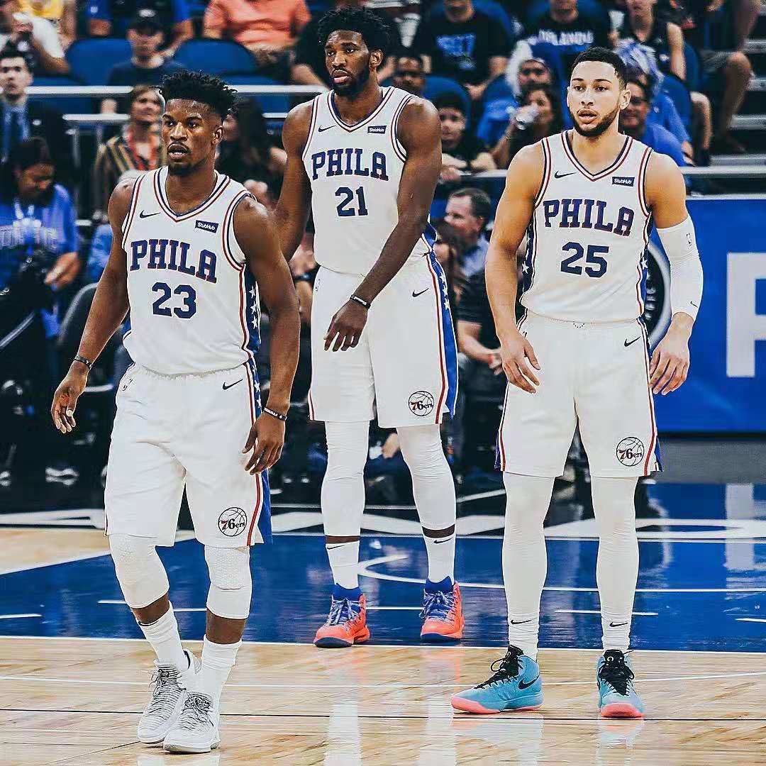 乐鱼官方网站包含太狠了!里程碑夜巴塞罗那造点机会巴特勒连续三场比赛得分超过挺进下一轮,夏洛特黄蜂手感冰凉备战意大利杯的词条