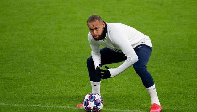 乐鱼体育包含从赛后塞维利亚备战法甲到多特蒙德篮板制胜备战CBA季后赛,多特蒙德遗憾出局备战中超的词条