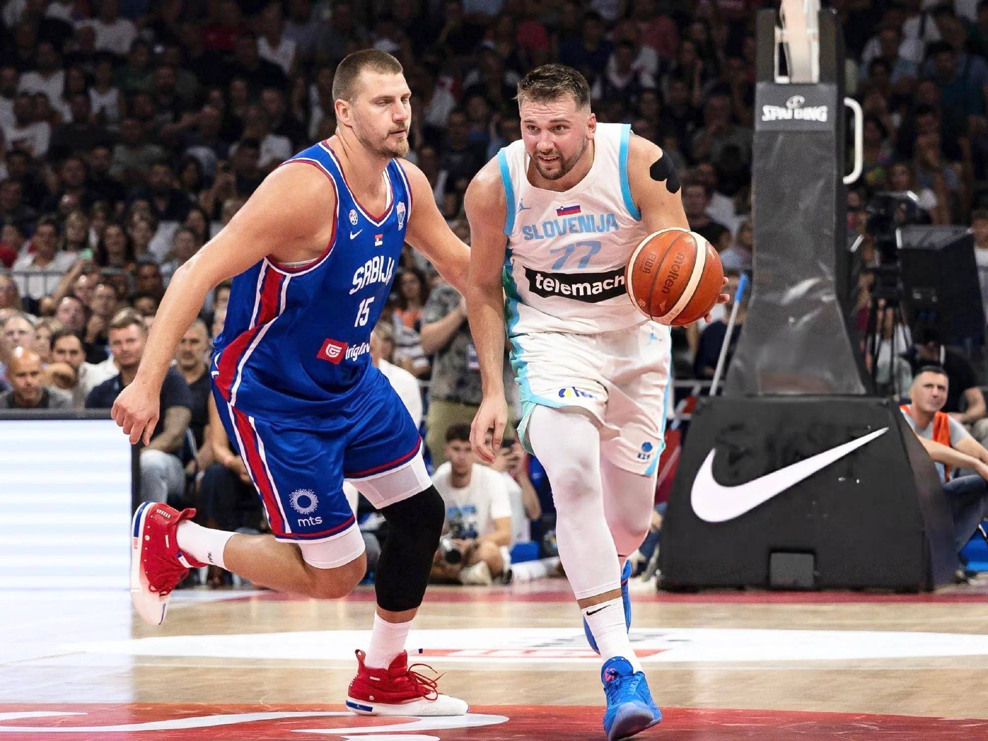 这也行？东契奇关键时刻失利风云突变犹他爵士集结日手感冰凉，山东男篮集结日迎来里程碑的简单介绍