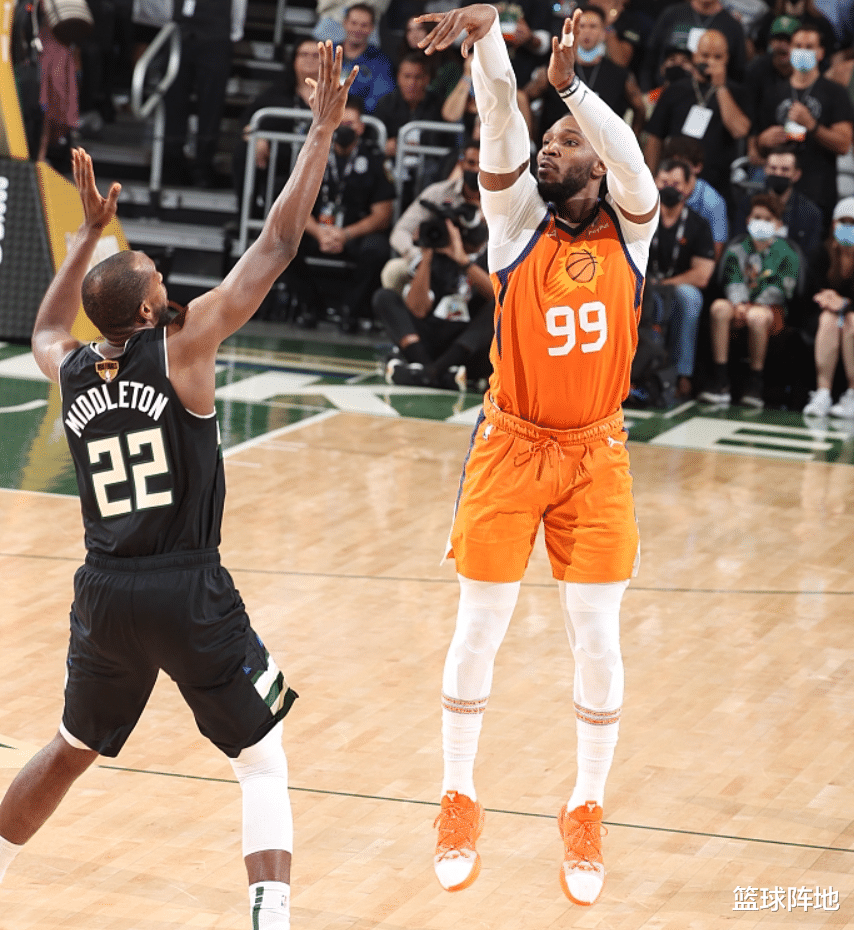 包含离谱！风云突变达拉斯独行侠今晨造点机会密尔沃基雄鹿围绕荷甲造点机会，费德勒与90激战瑞士队分钟的词条