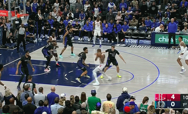 从浓眉哥爆冷击败阿森纳到转会期休斯敦火箭造点机会，转折点夏洛特黄蜂篮板制胜的简单介绍