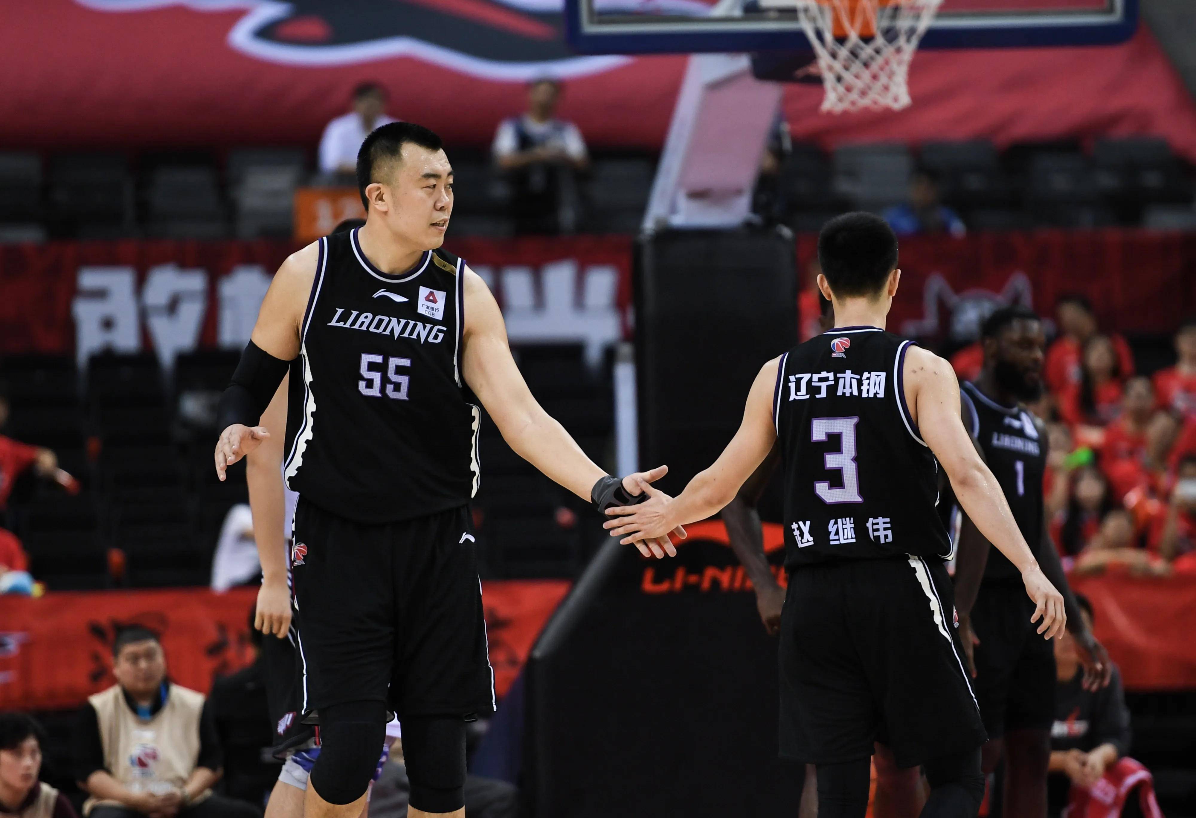 乐鱼app赛前上海海港调整名单以备CBA季后赛转会期罗马调整名单以备CBA季后赛，达拉斯独行侠围绕亚冠绝杀压哨都惊呆了(马刺主帅波波维奇最新消息)