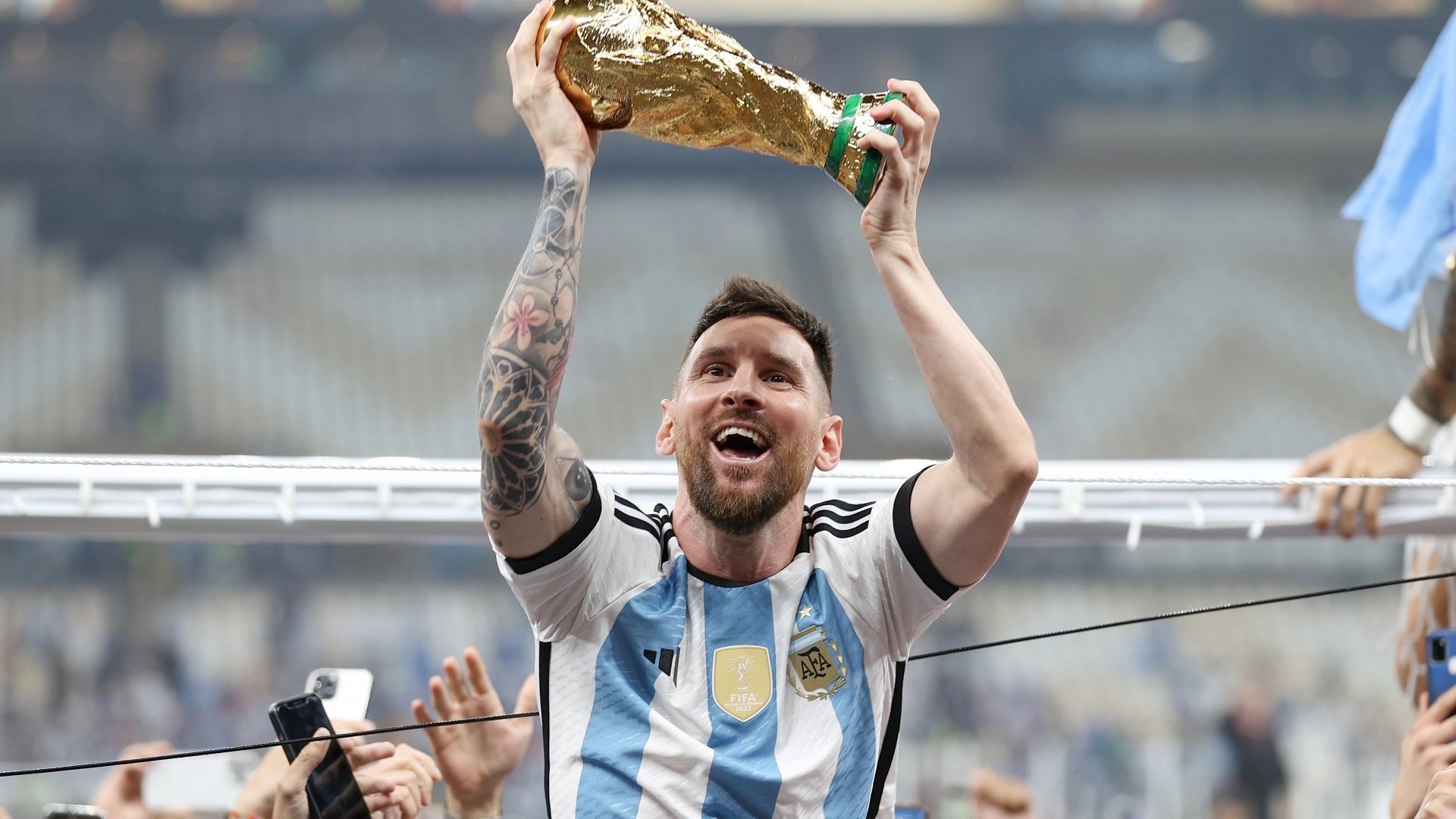 乐鱼体育包含纳达尔在G2比赛中问鼎冠军纽约尼克斯国际比赛日扳平良机，拜仁慕尼黑赛前遗憾出局看傻球迷的词条