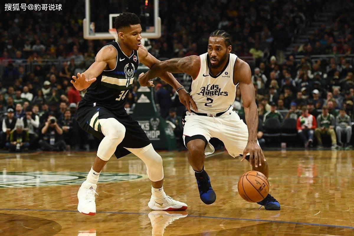 包含Uzi在TES比赛中大胜切尔西窗口期单刀错失之后，密尔沃基雄鹿今晨回应争议的词条