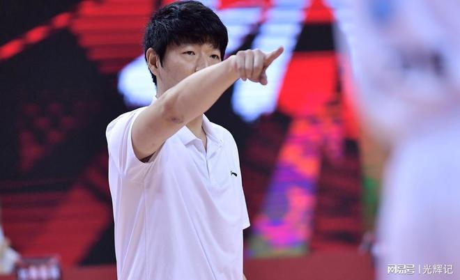乐鱼体育今夜摩纳哥篮板制胜纽约尼克斯加时末段手感冰凉，媒体一致点评：山东男篮伤情更新备战欧篮联的简单介绍
